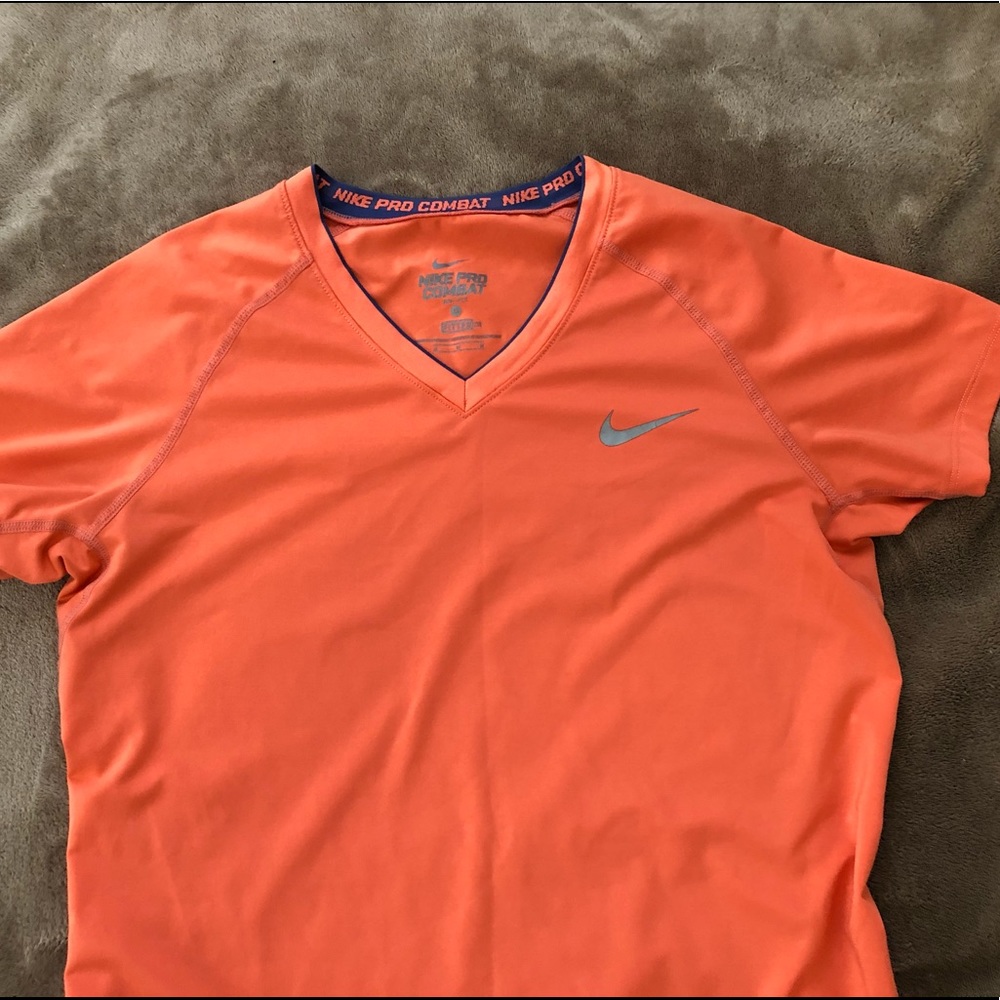 Nike Pro v-neck dri fit